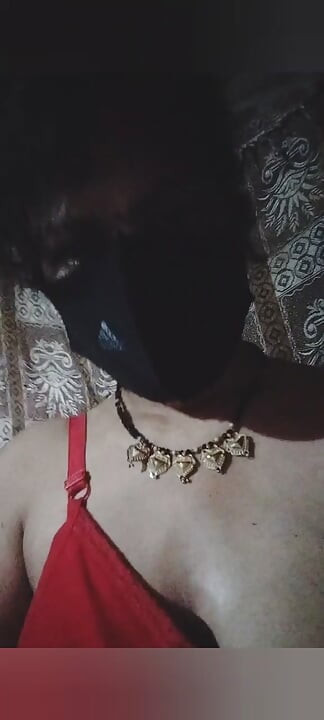 A alone beautiful women xXx fingering small tight pussy