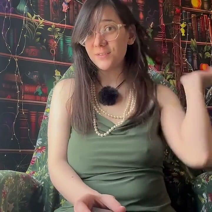 Best Friend Gives You Jerk off Instructions