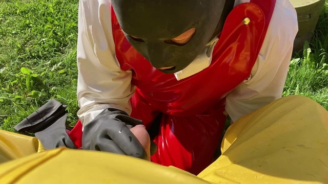 Rainwear wank