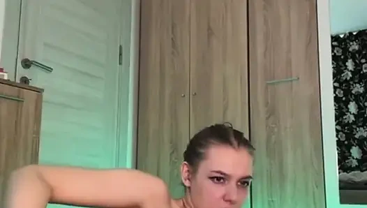 Сквиртую крупным планом