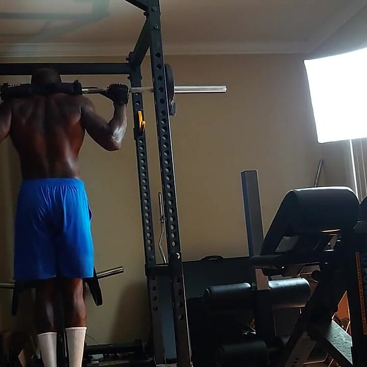 Hallelujah Johnson - Barbell Squats