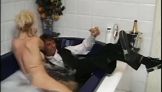 Big penis sucking party