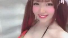 Meisje japan hete bikini borsten
