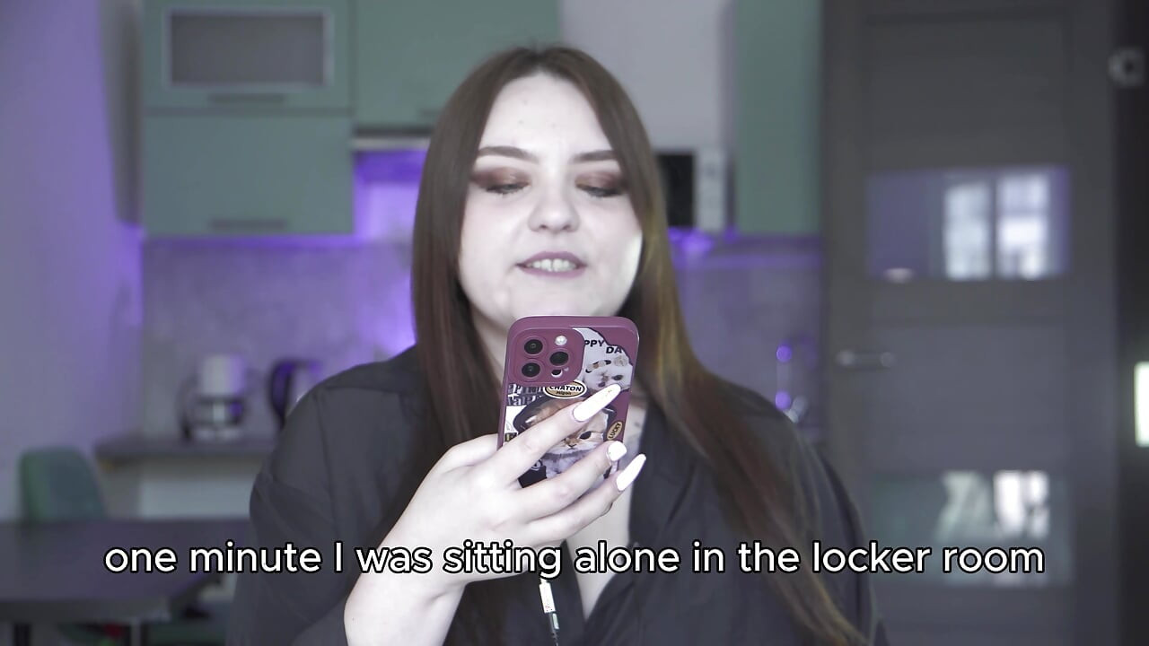 Poveste porno - sex în grup homosexual pentru prima dată anal pentru băiat (engleză, virgin, ejaculare facială)