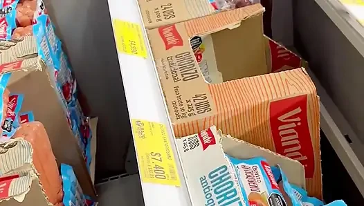 Я продала его, и он платит мне