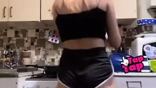1625143696