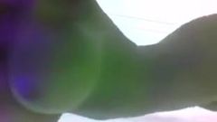 İrlandalı gezgin kız şezlong üzerinde masturbasyon yapıyor