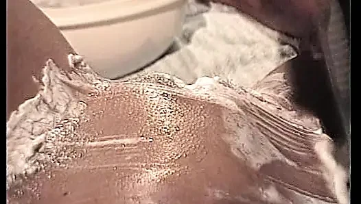 Almanya'dan amatör hatun ev yapımı eylemde sikiliyor