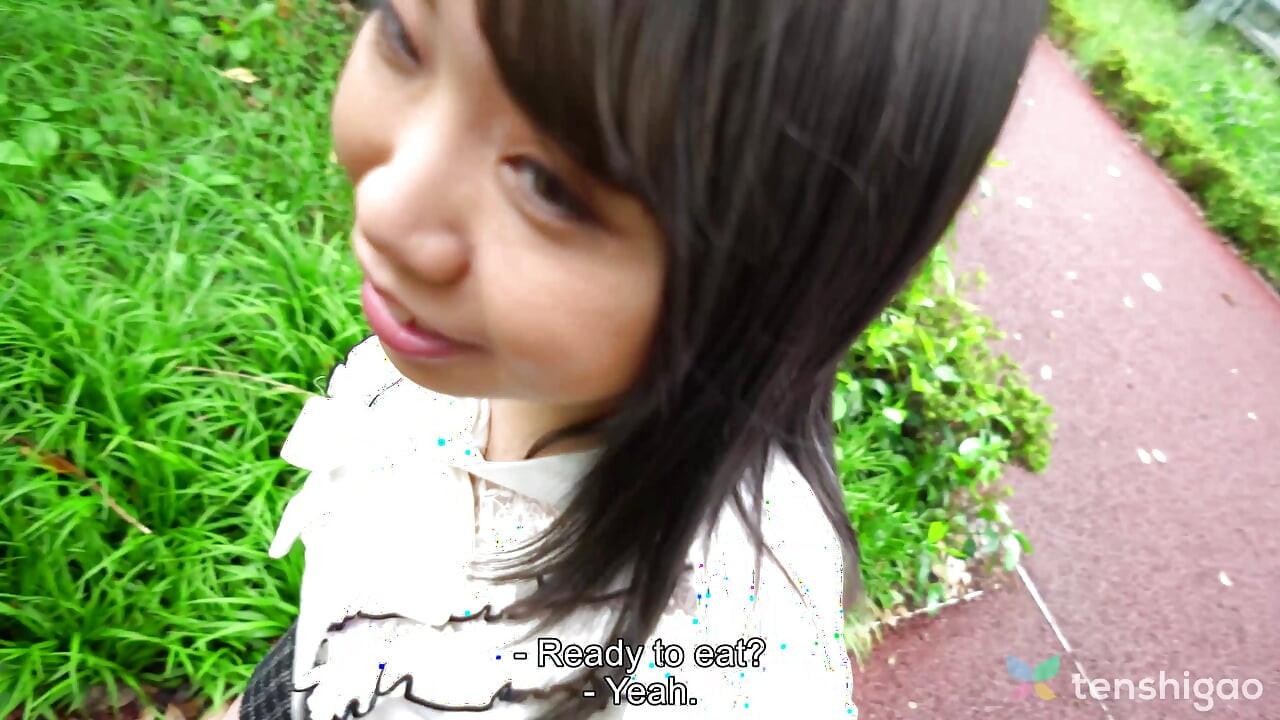 Kaede Morimoto Is a Bit Shy but Responds to Our Online Ad and Agrees to Meet