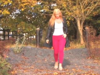 Blonde with massive tits Peeing Outside