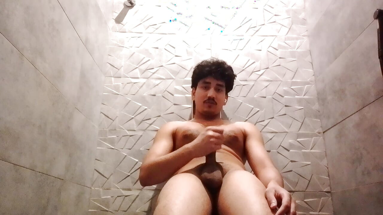 Pulling Foreskin Back and Forth and Cumshot - Uncut Cock Jerk off Close up