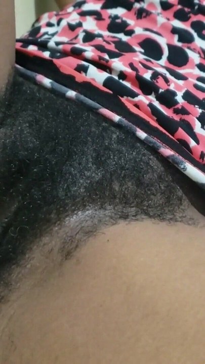 Sexy mature tight pussy close up - hairy pussy | Clip 1