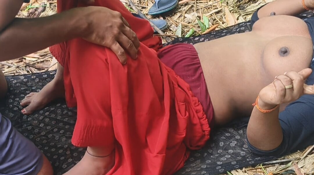 Outdoor sex indian village girl fucking hard with boyfriend xxx videoa , My boyfriend fucked me very hard