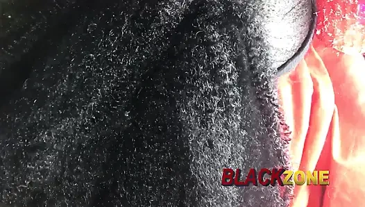 Santa untuk natal, saudara tiri bosan dan saudara tirinya berusaha membantunya