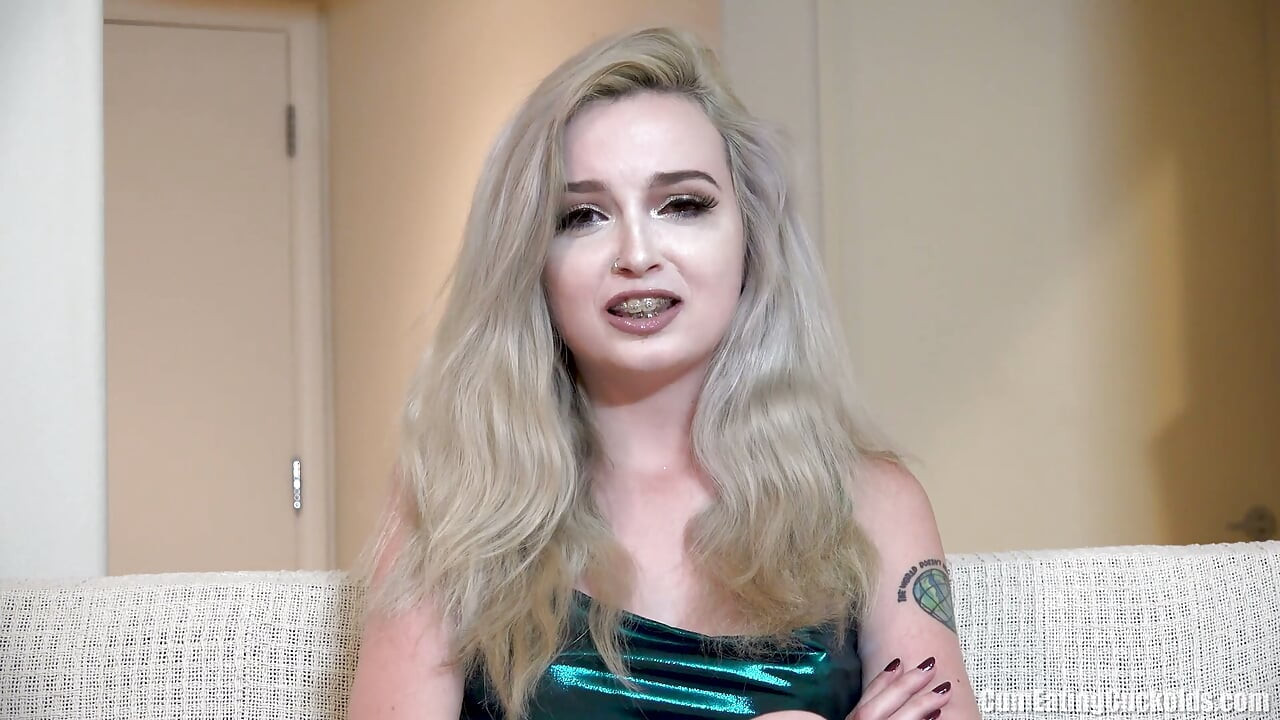 Lexi Lore young and horny