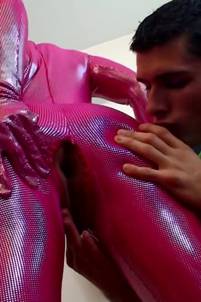 Flexi spandex teen gets rough fucked