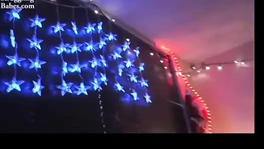 Amy hogtied ve ağzı tıkalı