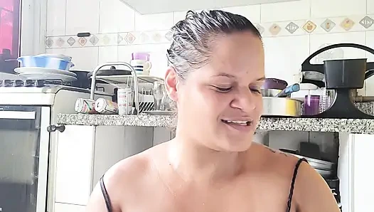 Video untuk gil di dapur