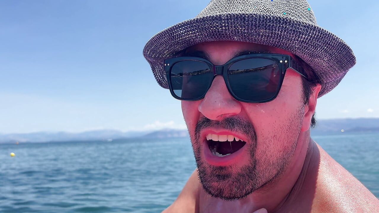 Public Exposure Risk Earl Smile Flashing My Cock On A Sea Pedal Boat