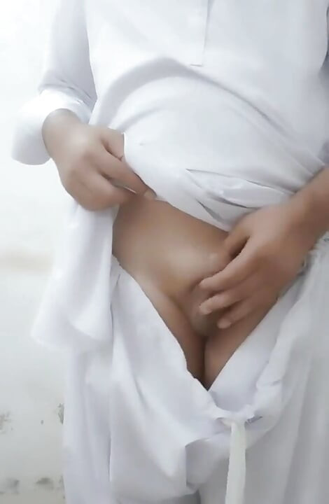 Desi Pakistani Boy Ass Show, Pakistani Boy Gand Show