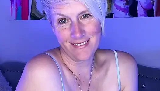 Ich bin noch wach, also hat Stiefmutti mir eine tolle Anleitung gegeben