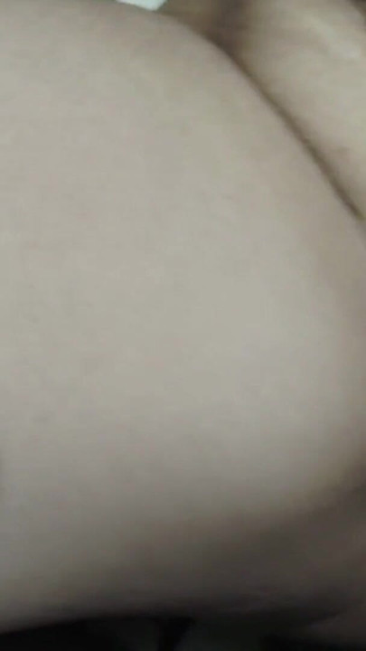 Indian Desi bhabhi ko bed pe sex karo | Clip 2