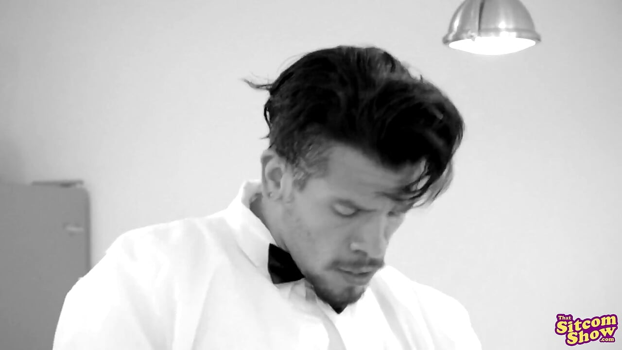 Nech ho macechovi bobři, mléka bw - s1e1