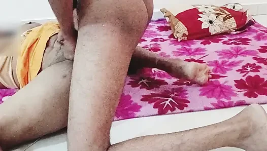 Saya telah merekam video istri teman saya berhubungan seks dengan orang lain dan saya juga mengatakan bahwa kami juga harus berhubungan seks, jika tidak, suami Anda