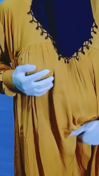 Indische schöne frau gefickt, während sie in der kleiderfabrik arbeitete | Clip 1