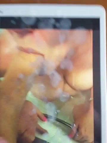 facial while blowjob is happen