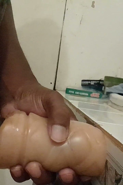 Jerking off S12 Ep3