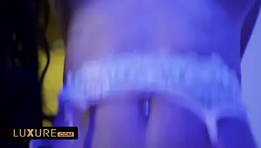 Üçlü'nin baştan çıkarması