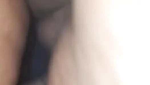 Azgın iri güzel kadın döllenmek istiyor