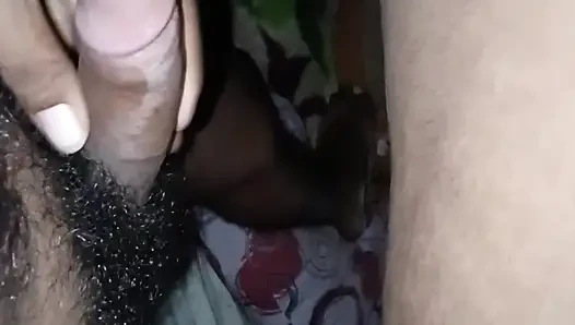 Video seks panas suami dan istri India.