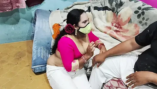 Pacarku meyakinkanku kalau kita setelah 1 bulan, jadi sekarang kita rayakan dengan seks