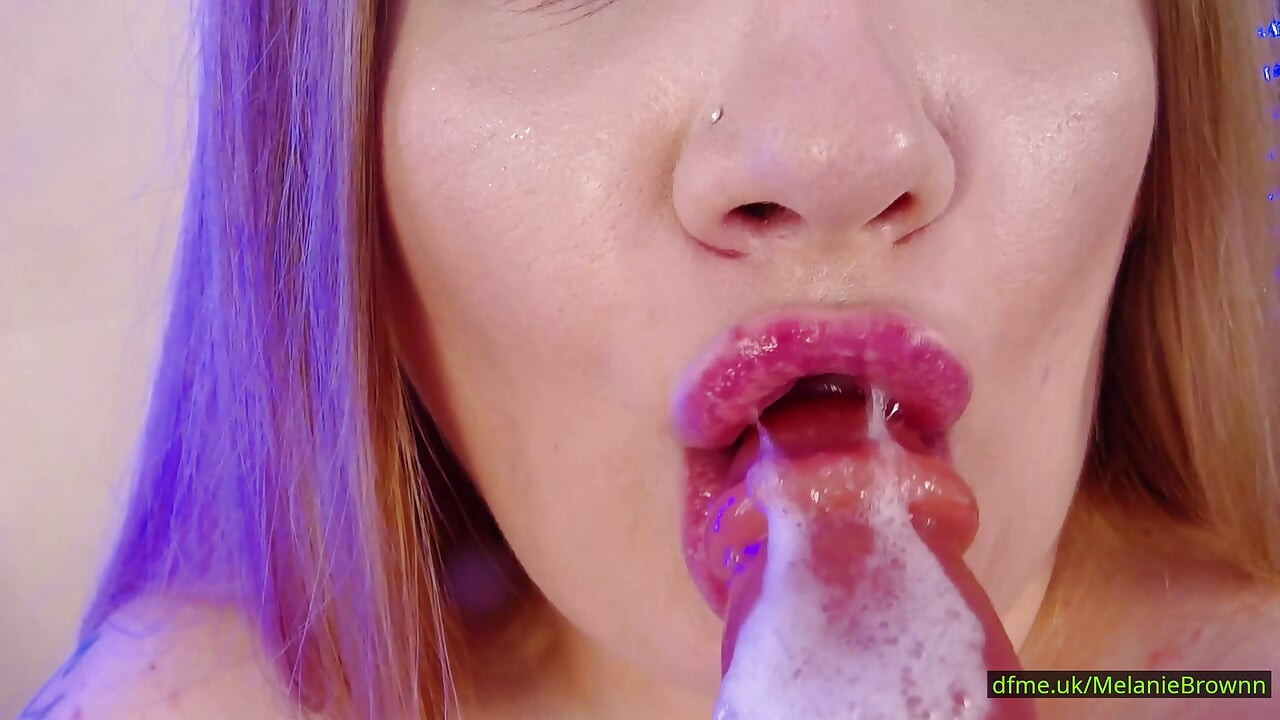 아니 게임, 그냥 뜨거운 진짜 유혹. 개인 솔로 쾌락 쇼, 발, 화려한 다리!