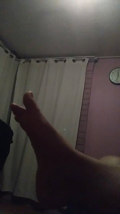 Moja stopala te vole