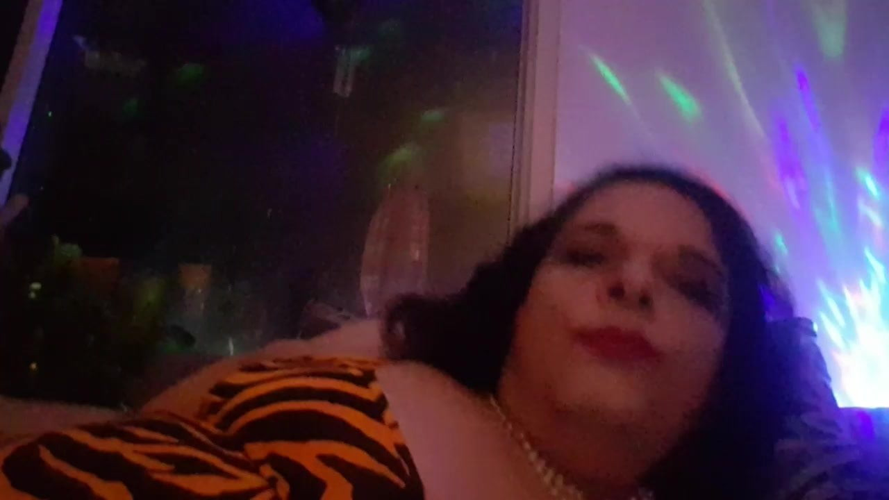 Tigre salope est excitée