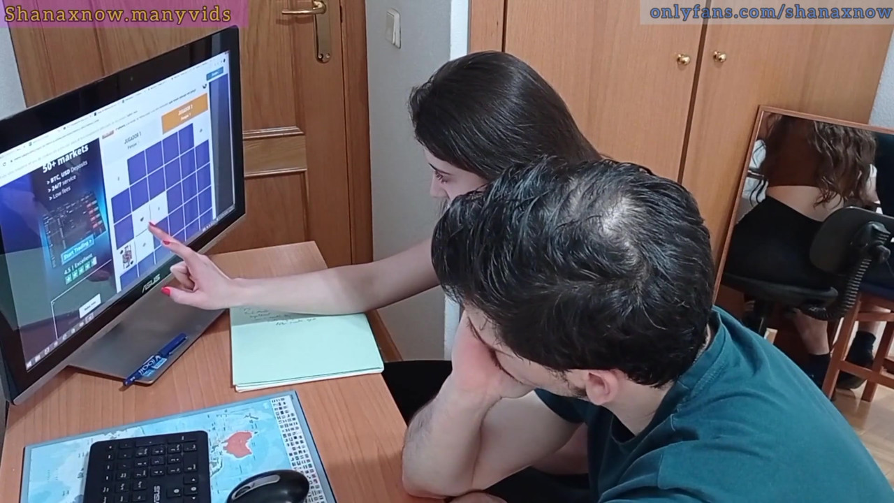 ティーン学生が脅迫、ハメ撮りフェラ、口内射精、ごっくん。