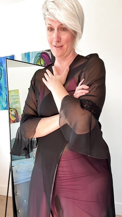 Die helfende stiefmutter mit ihrem kleid endet mit frechen wichsanleitung