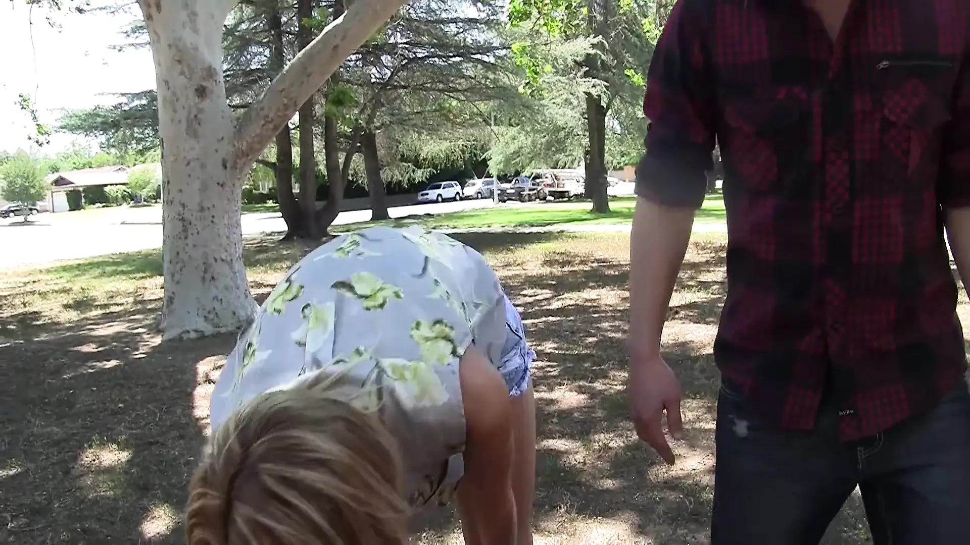Blonde Chelsey Lanette Gets Masseur Deep In Her Pussy And A Protein Shake Of Sperm To Drink