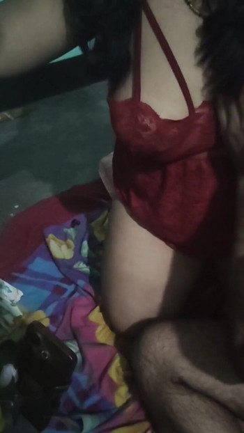 Bini mengongkek wanita desi berpantat besar | Klip 2