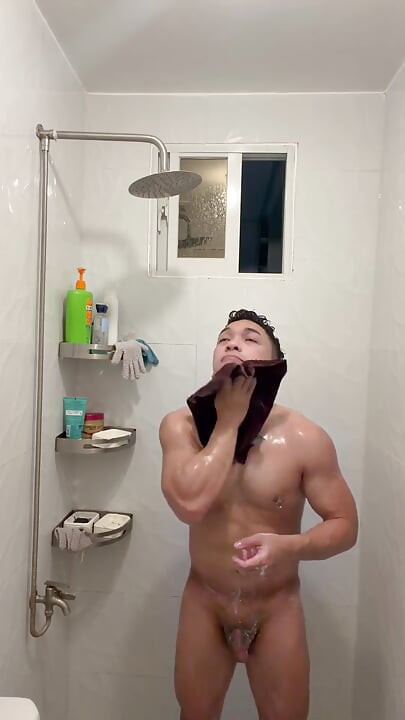 Hot Filipino Twink Jerks off in Steamy Shower