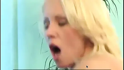 Хардкор с европейской порнозвездой Alexa Weix