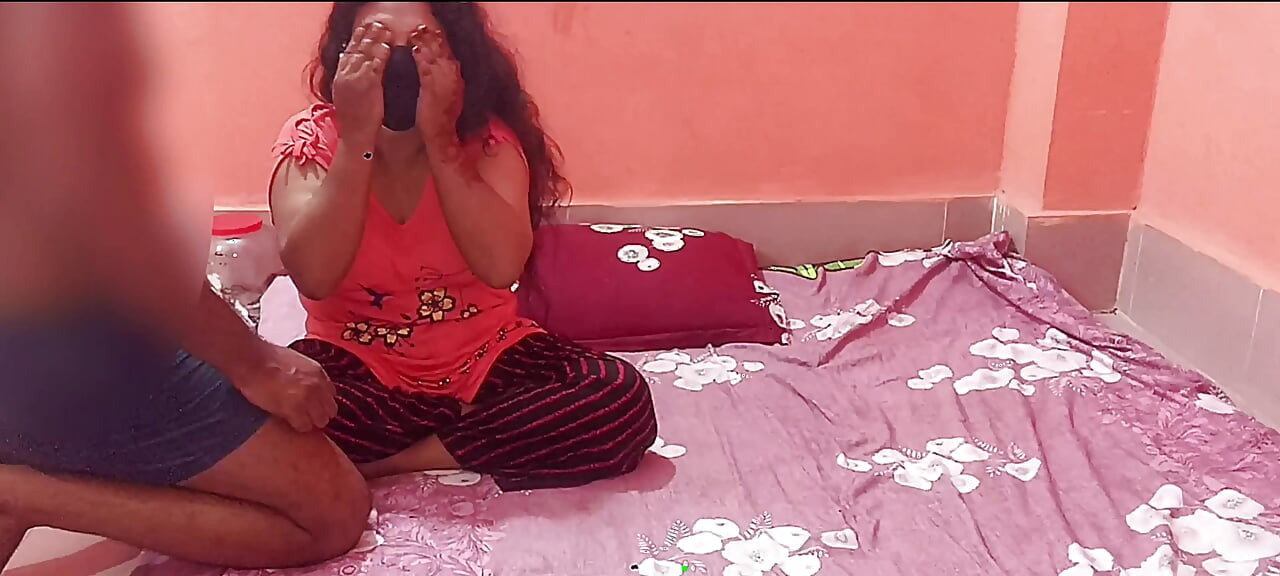 Hardcore fucking of a hot and sexy local sister-in-law's pussy and ass. A super cute sister-in-law enjoying the intense action.