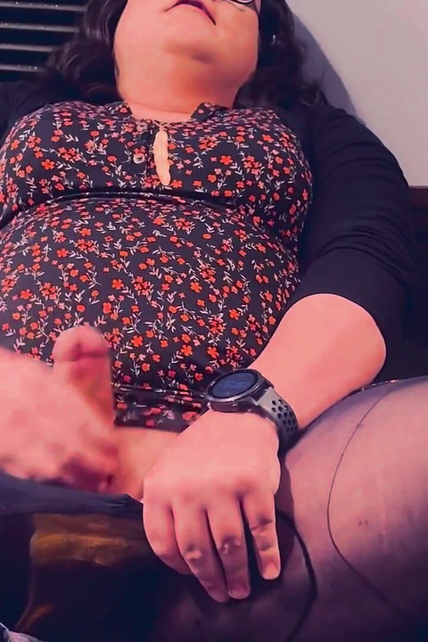 Trans Girl Lifts Dress and Cums in Her Pantyhose