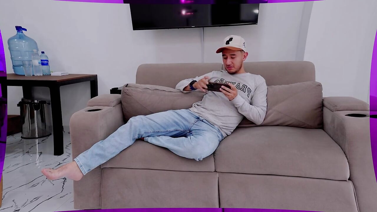 I Fulfill My Fantasy of Fucking My Stepsister and Giving Her Pussy My Milk