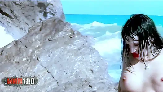 Nina Roberts: die unglaublichen Nina Robets, die im Meer strippen