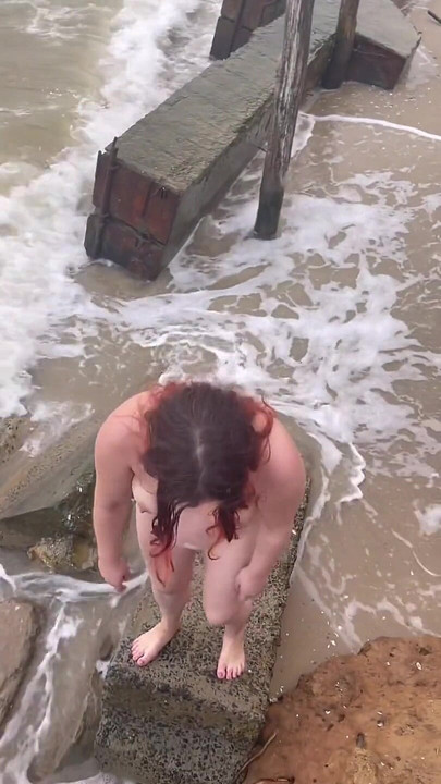 คลิปสั้นทาสสาวฉี่ 5