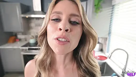 Ibu tiriku yang super sange lagi asik muasin kontolku - s10:e4